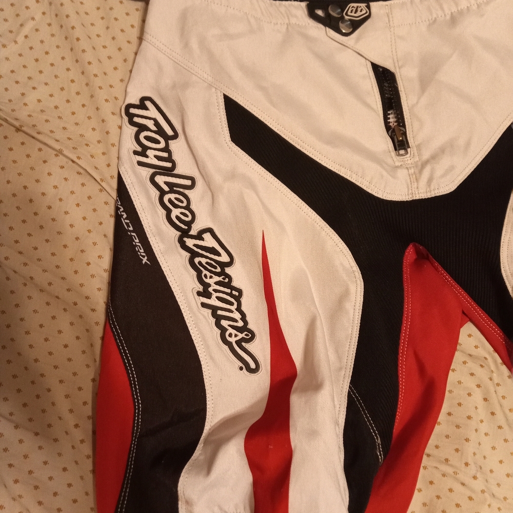 Troy Lee designs pants size 38